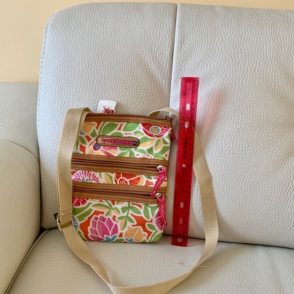 Lily bloom. NWT - Picture 2 of 5